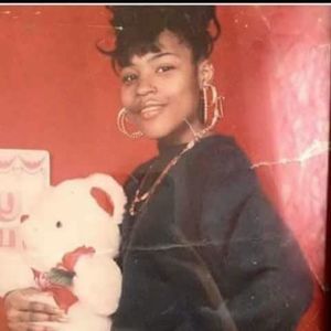 Meet your Posher, Robin linwood